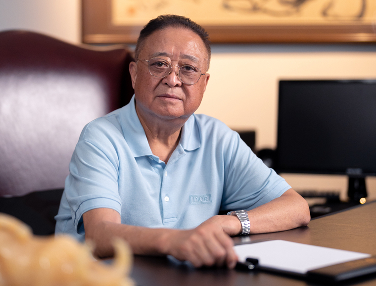 伟德国际1946源于英国实业集团党委书记夏朝嘉同志七一致辞